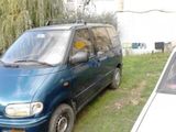 Vand,nissan serena, photo 2