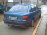 vand opel astra 1,6, fotografie 3