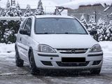 vand opel corsa, fotografie 2