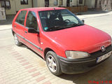 Vând Peugeot 106