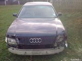 vand sau dezmembrez audi a8