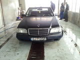 vand sau schimb mercedes c180