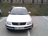 vand sau schimb vw passat 1.9 tdi din 2000