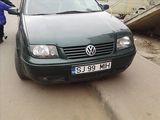 Vand vw bora la 3250 euro neg