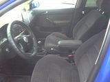 Volkswagen Golf IV 1,9 TDi Hatchback nov. 2001, photo 3