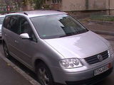 Volkswagen Touran 1.9 , anul 2004, fotografie 5