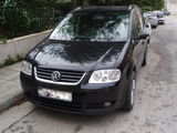 Volkswagen TOURAN 2,0 TDI* DSG *HIGHLINE *DPF* NAVI ca Furgonetă/Microbuz în maramures, photo 1