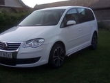 Volkswagen Touran, photo 2