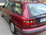 volvo v 40, photo 1