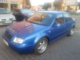 VW BORA 1.6 SR, photo 2