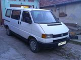 VW BUS Caravelle