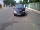 VW Sharan 2005, photo 2